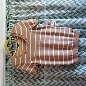 Short sleeve sweater- sz. S/P